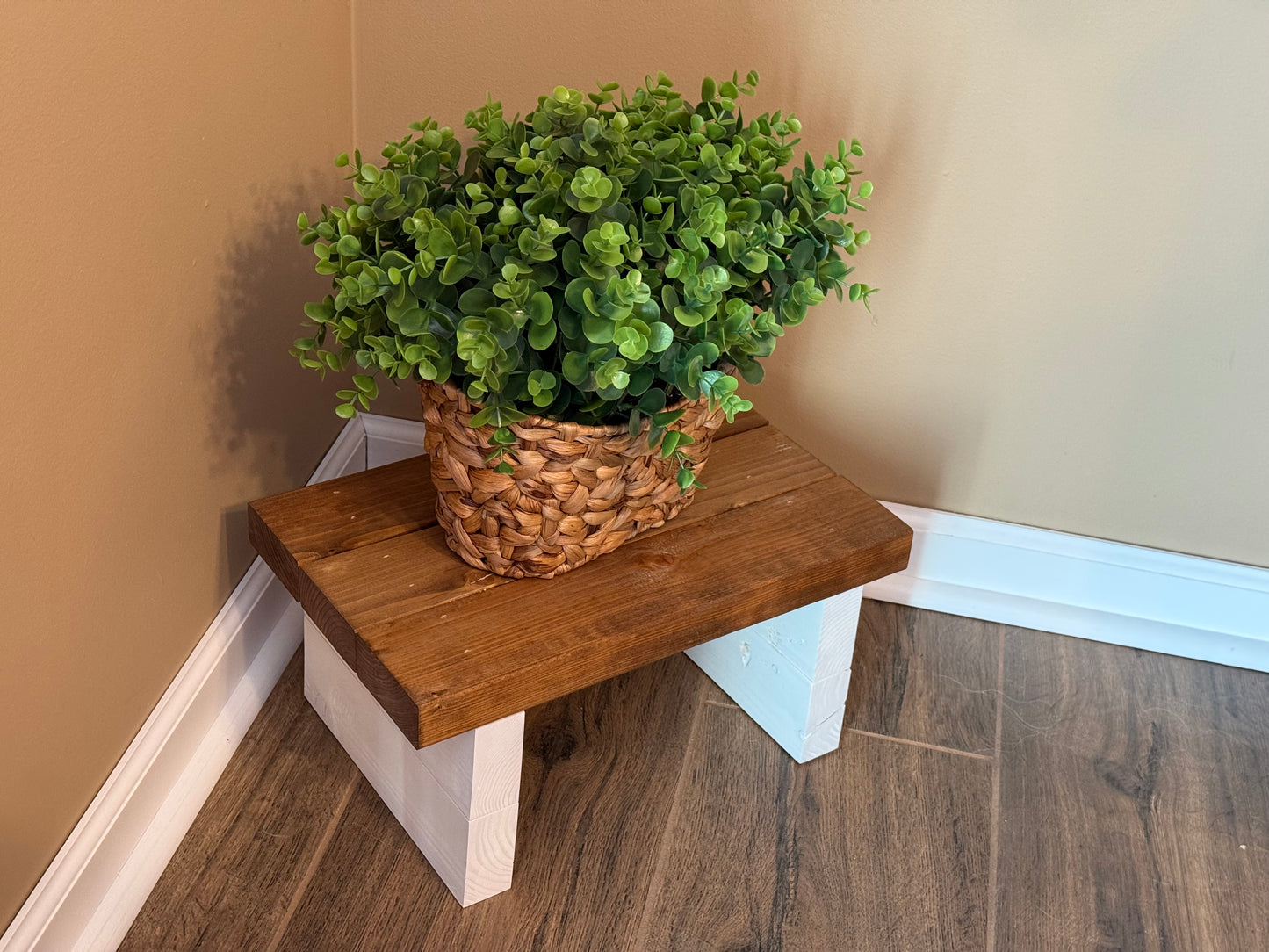 Rustic Farmhouse Step Stool